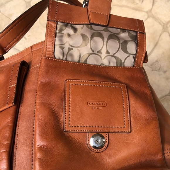 Coach purse. - Picture 6 of 6